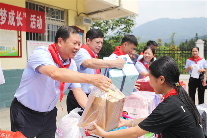 1664442532404195329.jpg 1664442532404195329.jpg